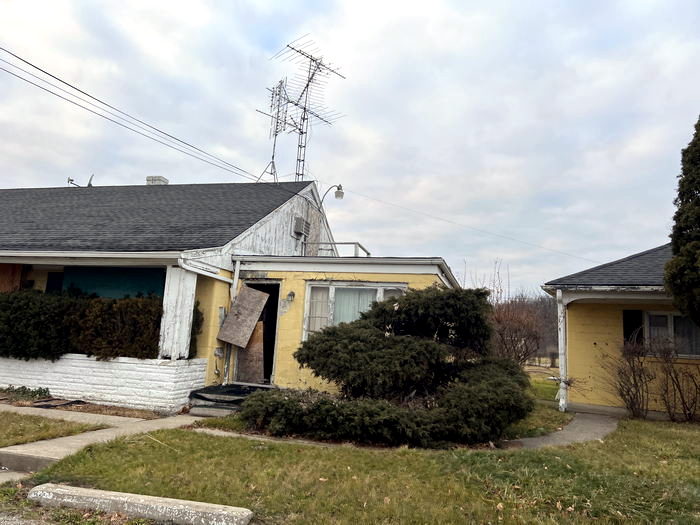 Mel Manor Motel (Welcome Inn) - Dec 11 2022 Photo (newer photo)